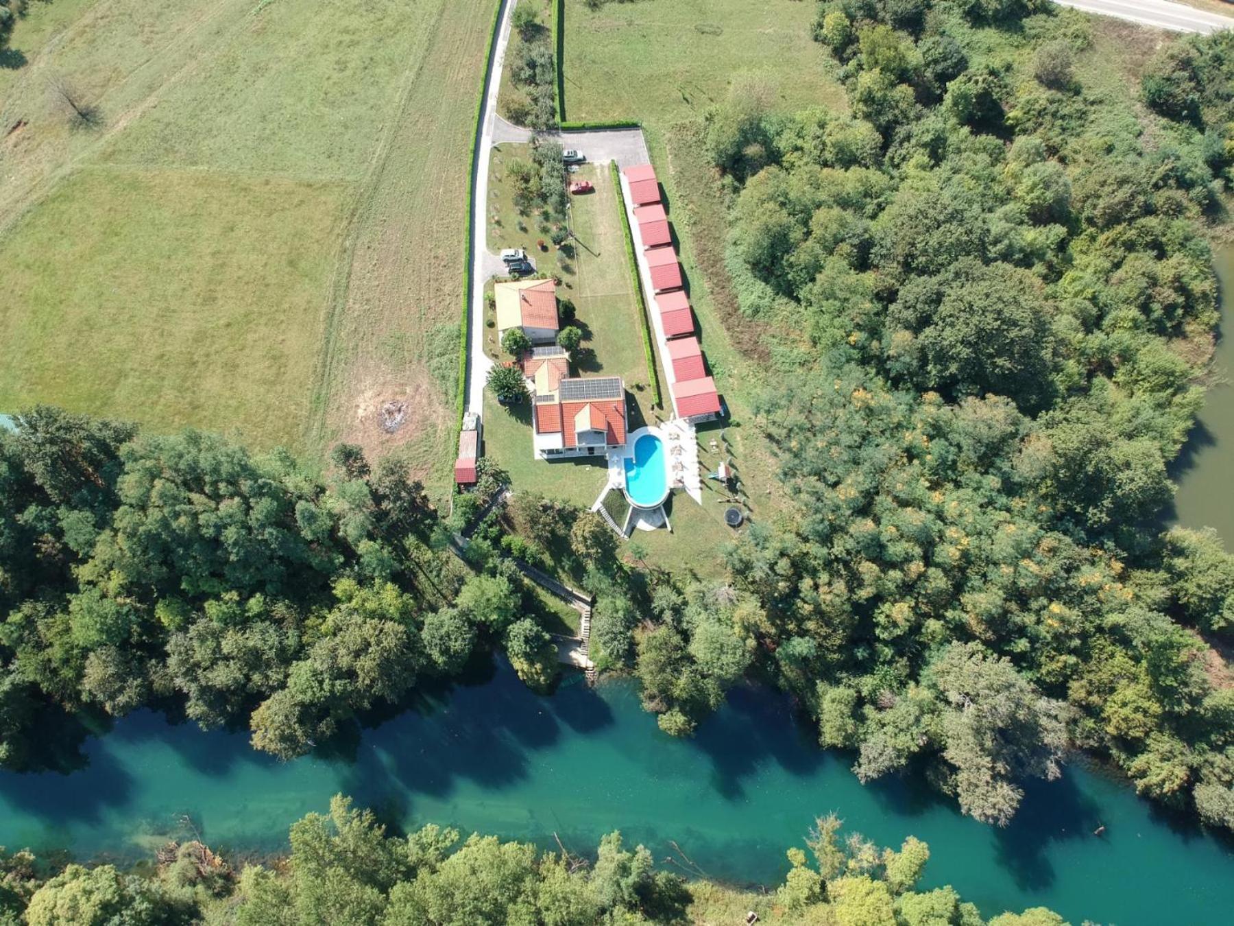 Seosko Domacinstvo Jovanovic Danilovgrad Exteriör bild